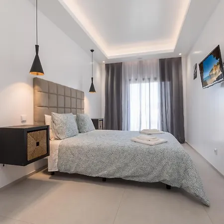 Correeira Luxury Residence T2 E - Albufeira, Pools, Wifi, Bbq, Beach Lejlighed Albufeira