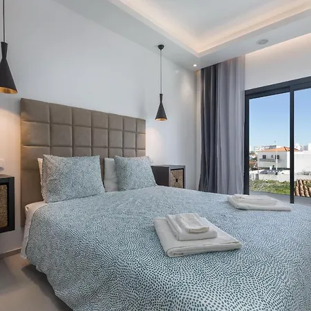 Correeira Luxury Residence T2 E - Albufeira, Pools, Wifi, Bbq, Beach *